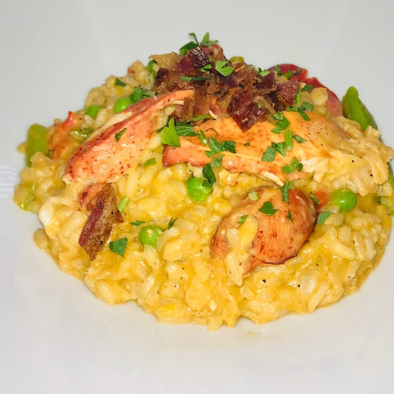 Classic American Eats: Burgers, Steaks, and More